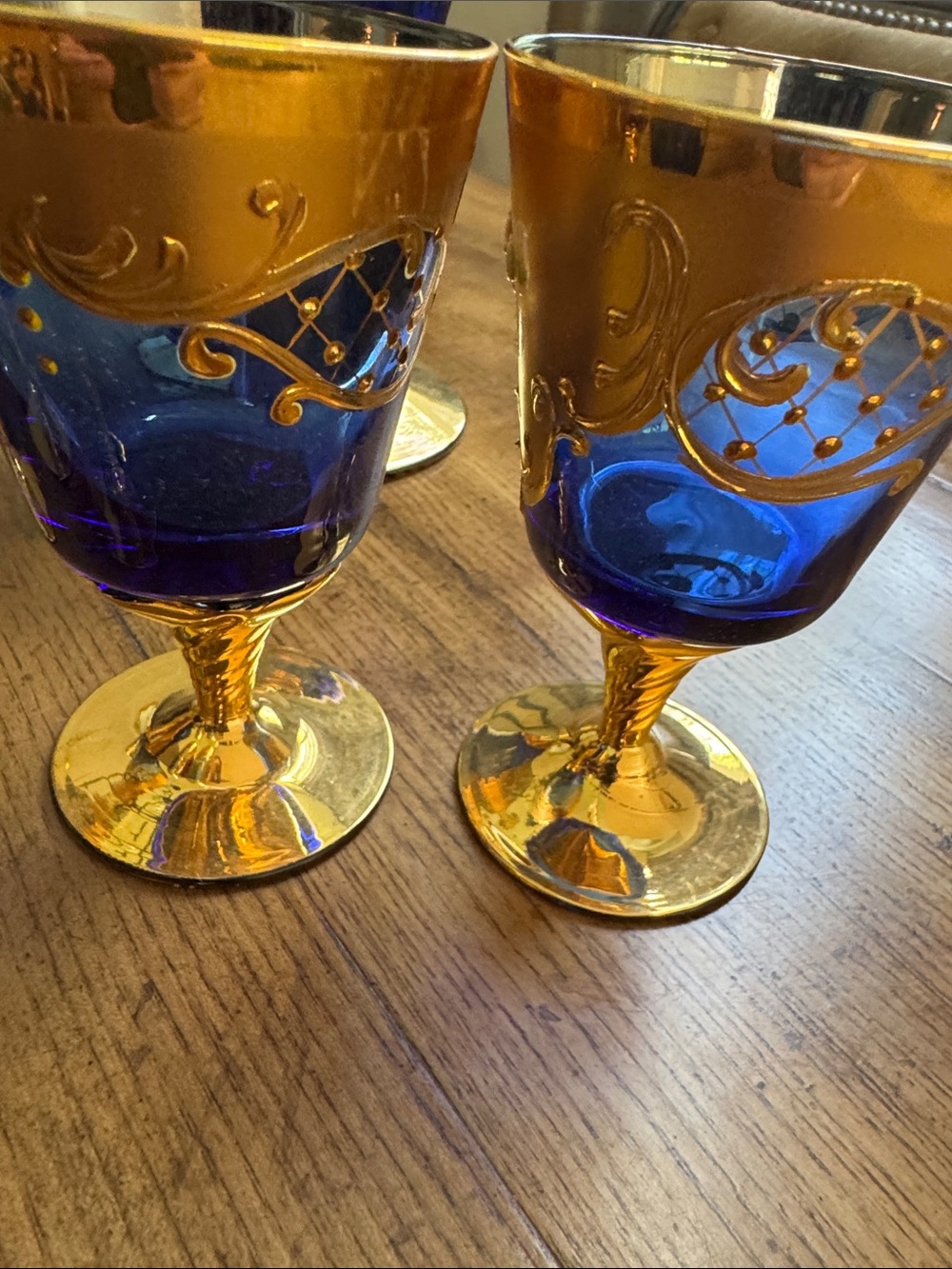 MURANO Venice Italy Blue Glass Decanter Set 7 | 6 Wine Glasses 24kt Gold Leaf - Picture 4 of 10
